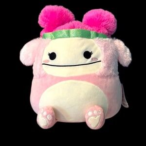 NWT- Zyan, The Pink Bigfoot Squishmallow Squish-doo, 14 inch Plush Toy